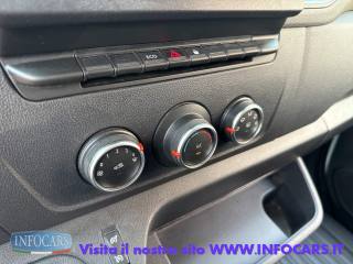 RENAULT Master usata, con USB