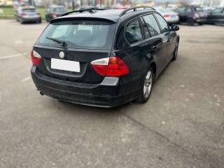BMW 320 usata, con Autoradio