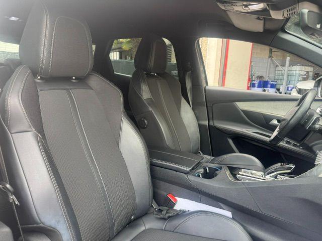 PEUGEOT 3008 usata, con Interni in pelle