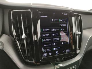 VOLVO XC60 usata, con Sedile posteriore sdoppiato