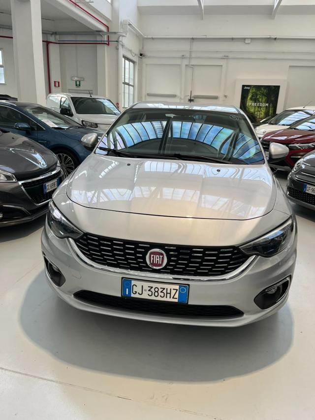 FIAT Tipo usata, con Telecamera per parcheggio assistito