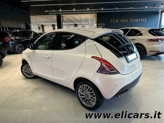 LANCIA Ypsilon usata, con Controllo trazione