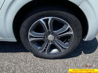 PEUGEOT 208 usata, con Fendinebbia
