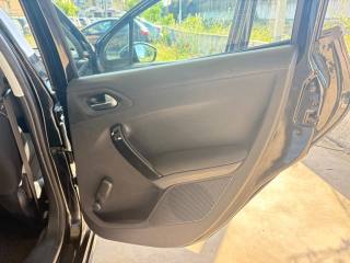 PEUGEOT 208 usata, con Chiusura centralizzata telecomandata