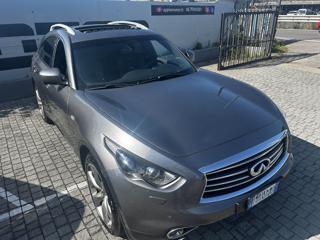INFINITI QX70 3.0 diesel V6 AT GT Premium