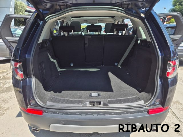 LAND ROVER Discovery Sport usata, con Vetri oscurati