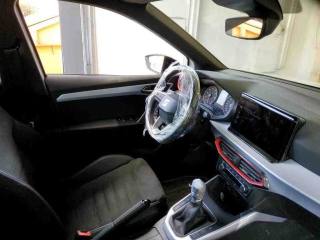 SEAT Arona usata, con Autoradio
