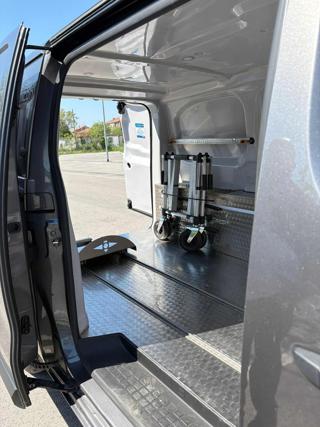 PEUGEOT Expert usata, con Airbag