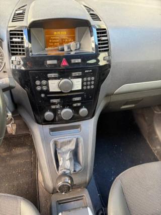 OPEL Zafira usata, con Chiusura centralizzata
