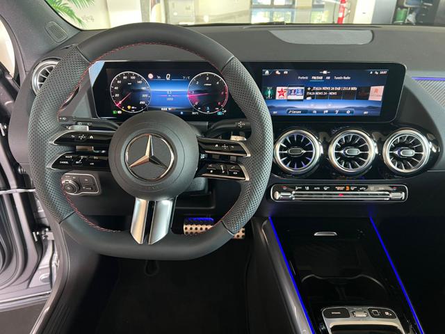 MERCEDES-BENZ GLA 200 usata, con Cerchi in lega