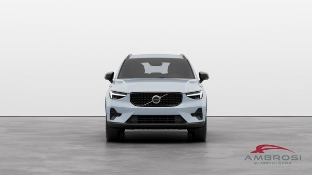 VOLVO XC40 usata 4