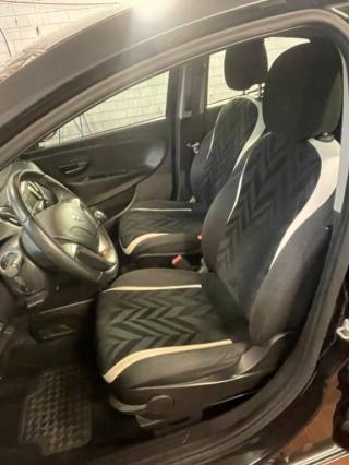 LANCIA Ypsilon usata, con Autoradio