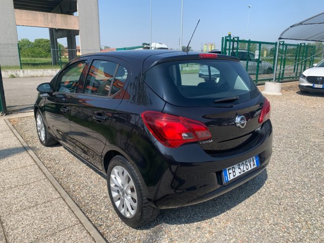 OPEL Corsa usata, con Boardcomputer