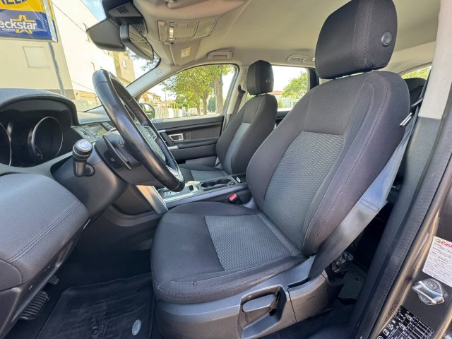 LAND ROVER Discovery Sport usata, con Autoradio