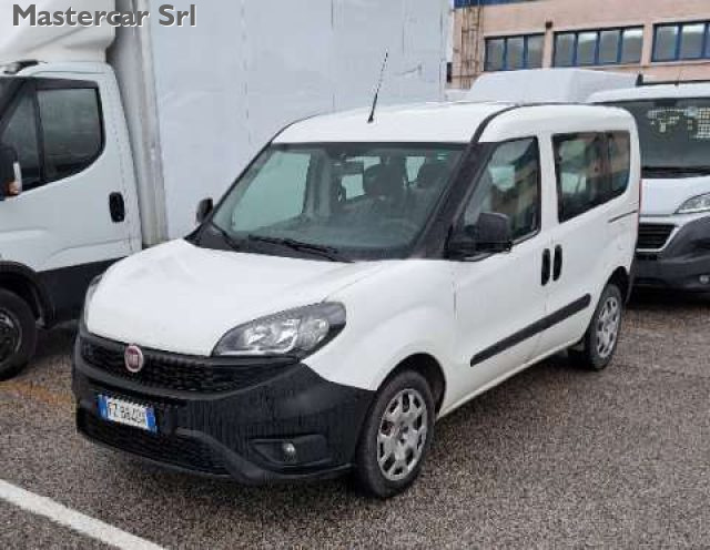 FIAT Doblo usata, con Airbag