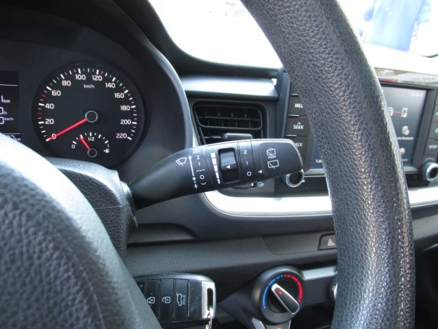 KIA Stonic usata, con Schermo multifunzione interamente digitale