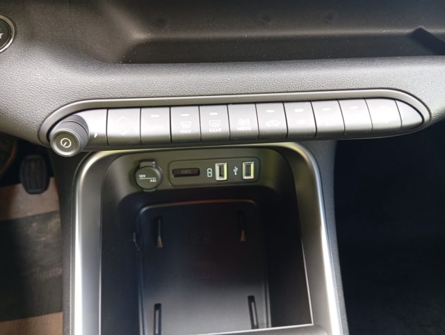 JEEP Avenger usata, con Sedile posteriore sdoppiato