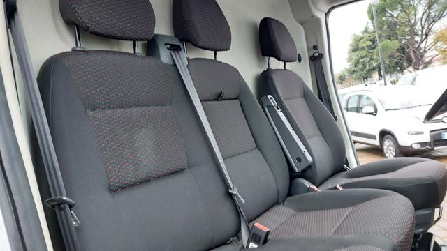 OPEL Movano usata, con Controllo vocale