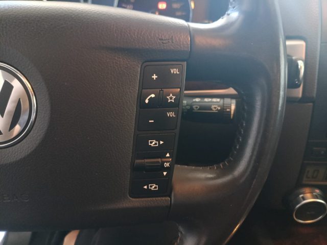 VOLKSWAGEN Touareg usata, con Climatizzatore