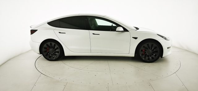 TESLA Model 3 usata, con Cerchi in lega