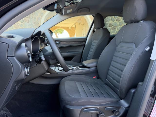 ALFA ROMEO Stelvio usata, con Controllo automatico clima