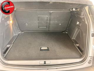 PEUGEOT 3008 usata, con Sistema di navigazione