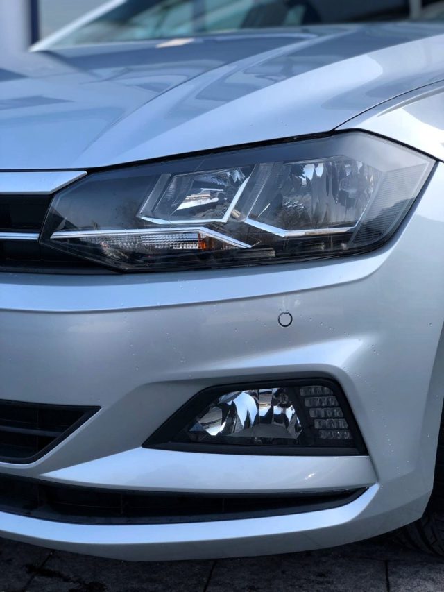 VOLKSWAGEN Polo usata, con Autoradio