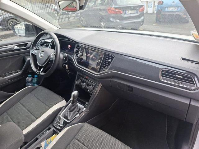 VOLKSWAGEN T-Roc usata, con Isofix