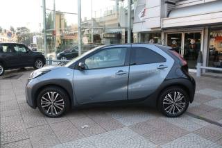 TOYOTA Aygo X usata, con Airbag laterali
