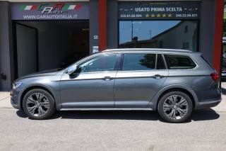VOLKSWAGEN Passat Alltrack usata, con Airbag laterali