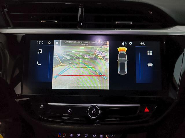 OPEL Corsa usata, con USB