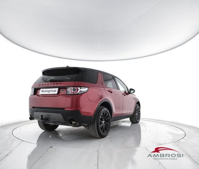 LAND ROVER Discovery Sport usata 2