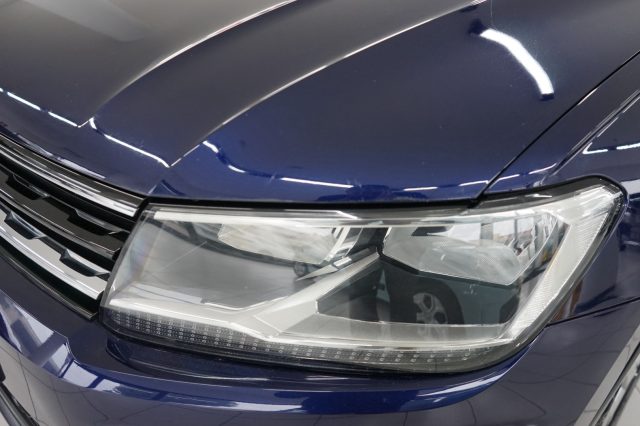 VOLKSWAGEN Tiguan usata, con Bracciolo