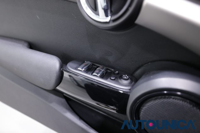 MINI Cooper usata, con Isofix