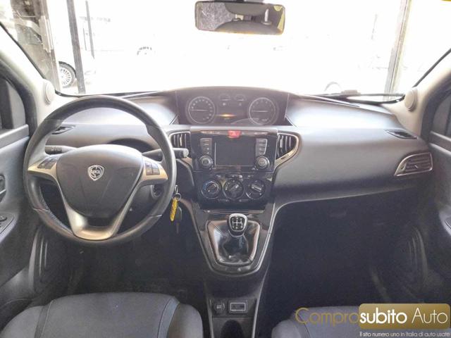 LANCIA Ypsilon usata, con Servosterzo