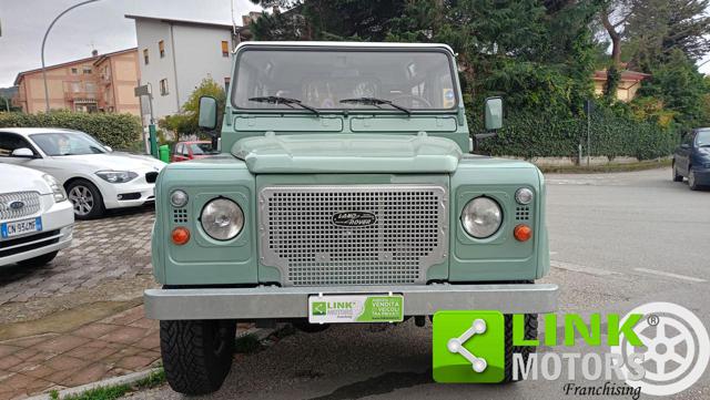 LAND ROVER Defender usata 28