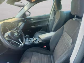 ALFA ROMEO Stelvio usata, con Chiusura centralizzata