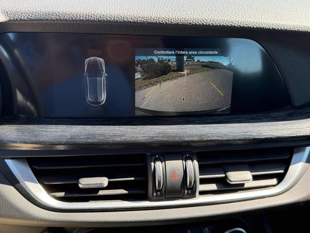 ALFA ROMEO Stelvio usata, con Sensore di pioggia