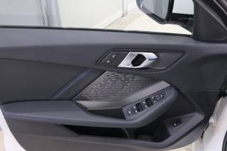 BMW 118 usata, con Sensori di parcheggio posteriori