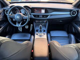 ALFA ROMEO Stelvio usata, con Luci diurne LED
