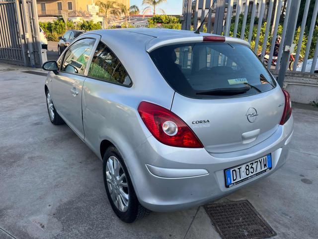 OPEL Corsa usata, con Airbag Passeggero