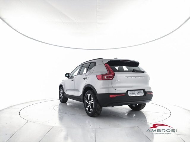 VOLVO XC40 usata 3