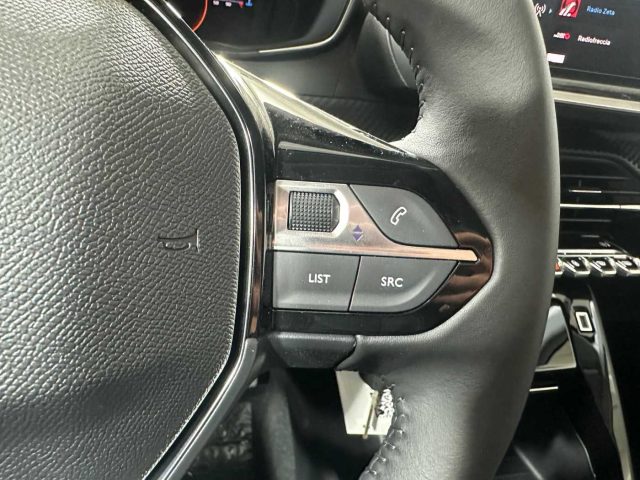 PEUGEOT 208 usata 24
