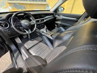 ALFA ROMEO Stelvio usata, con Controllo automatico clima