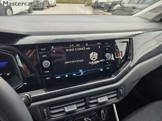 VOLKSWAGEN Taigo usata, con Autoradio digitale