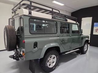 LAND ROVER Defender usata, con Autoradio