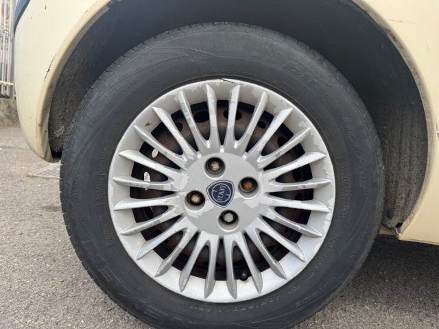 LANCIA Ypsilon usata 13