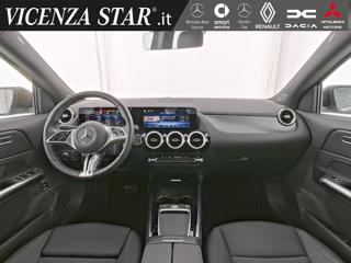 MERCEDES-BENZ GLA 180 usata, con Alzacristalli elettrici