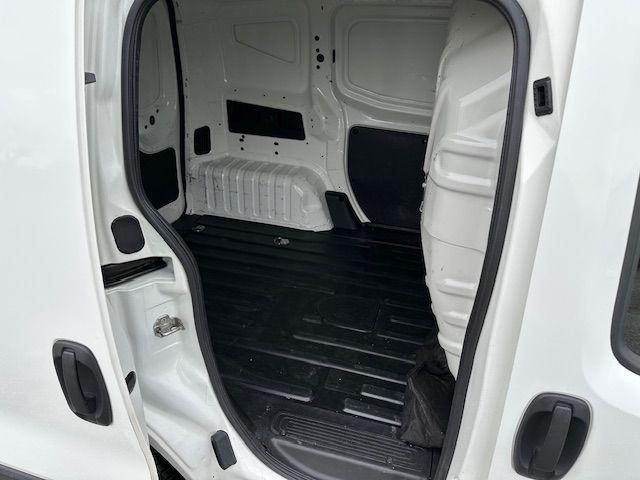 FIAT Fiorino usata, con Autoradio digitale