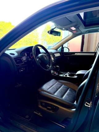 VOLKSWAGEN Touareg usata, con Chiusura centralizzata